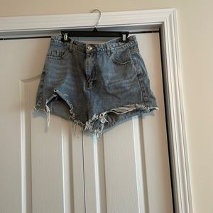 Shein shorts , I would recommend getting them if your a size m-L